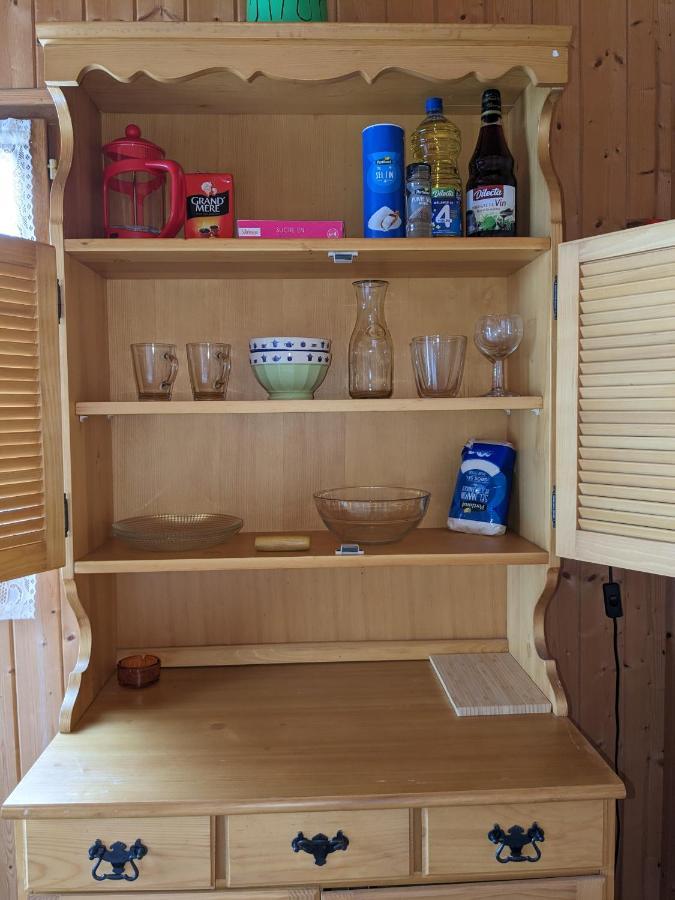 Au Petit Chalet D'Illiers Combray - Salle D'Eau Uniquement Kültér fotó